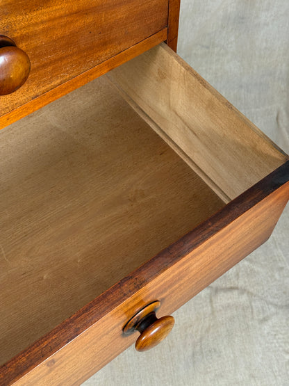 Victorian Chest of Drawers