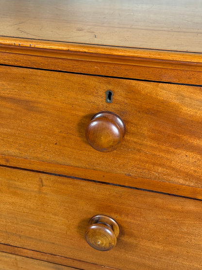 Victorian Chest of Drawers