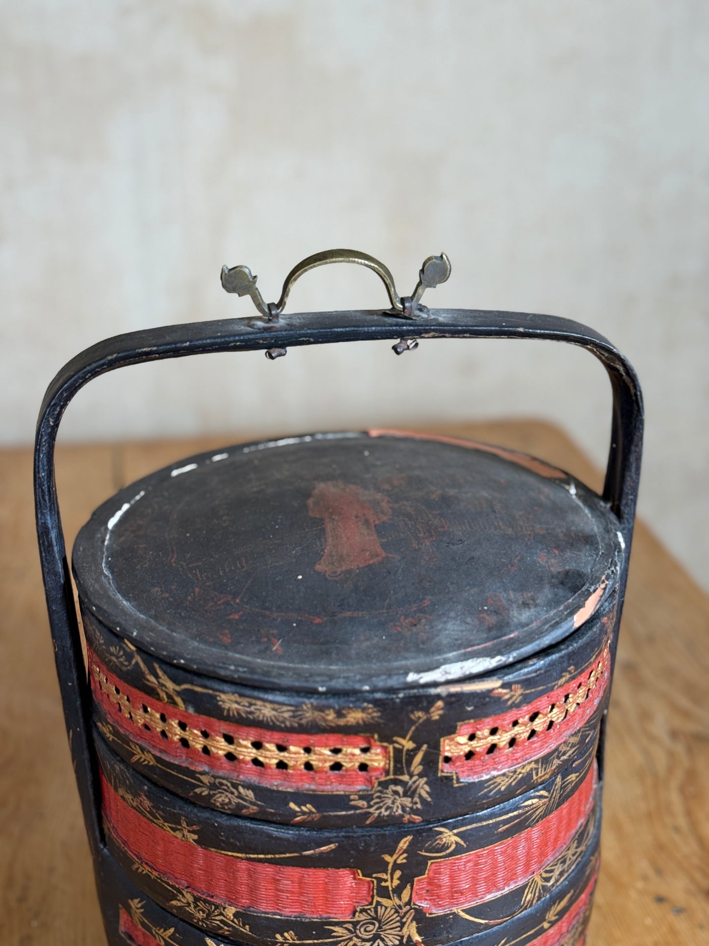 Chinese lacquered Wedding basket