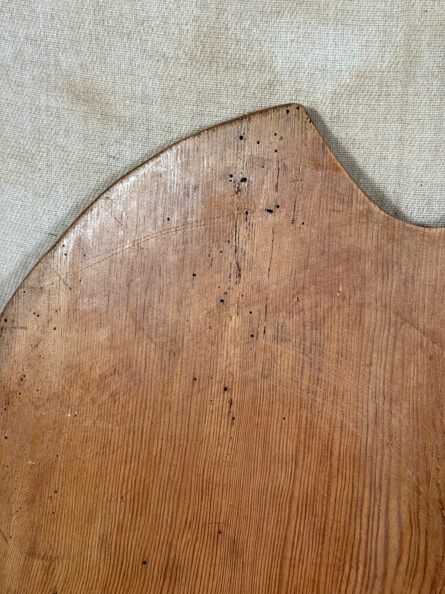 Large Antique Oval Wooden Serving Board With Cut Out Handle