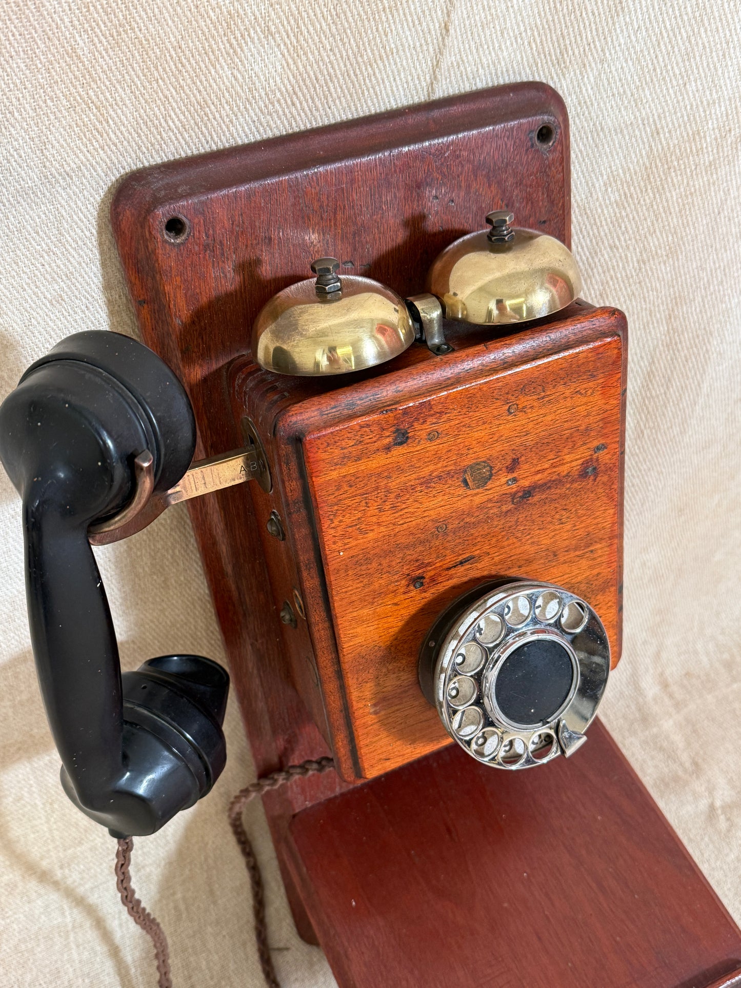Antique Wall Mounted Wooden GPO Style Telephone with Bakelite Handset