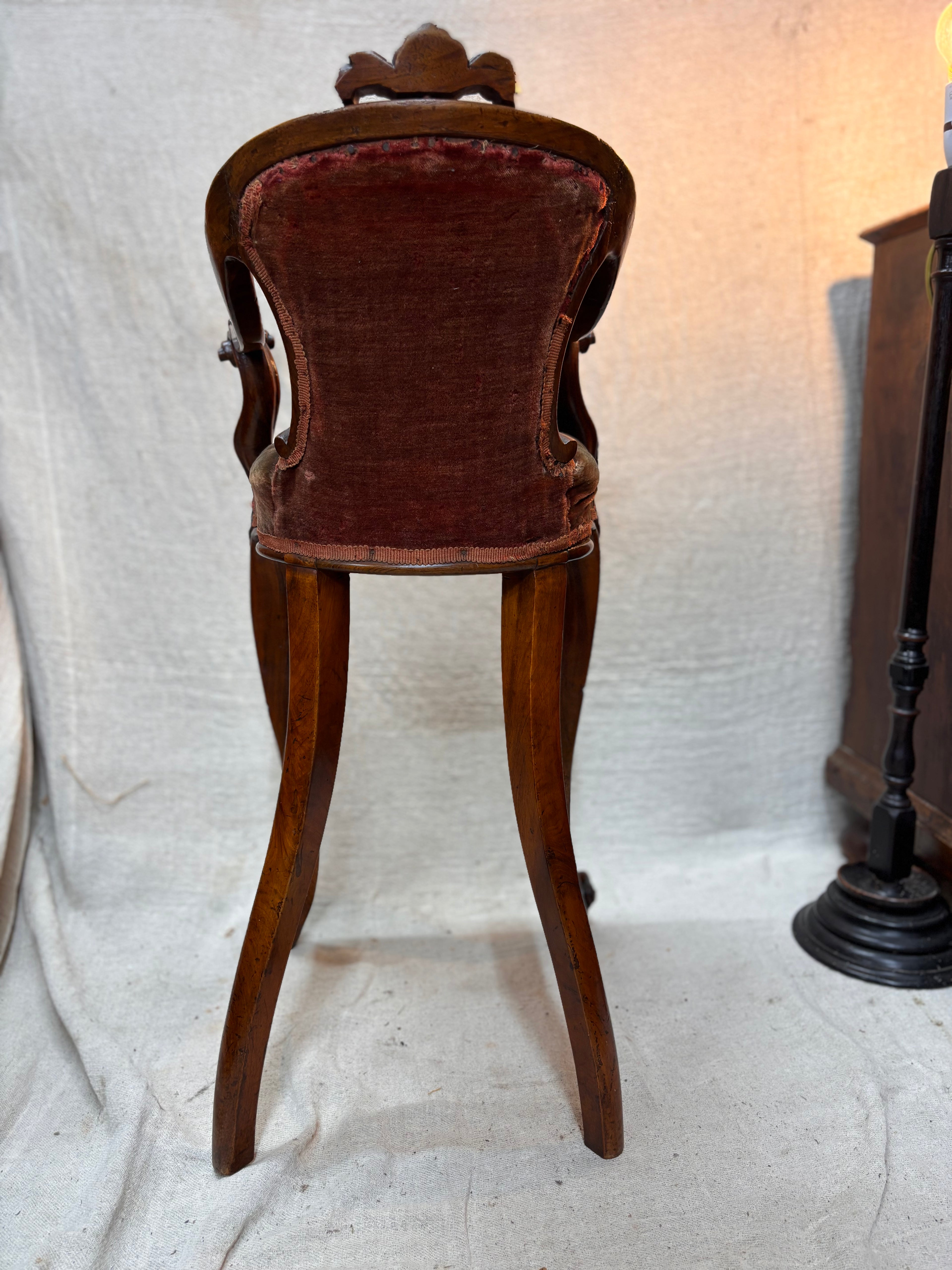 Victorian Child’s Parlour or Dressing Chair.