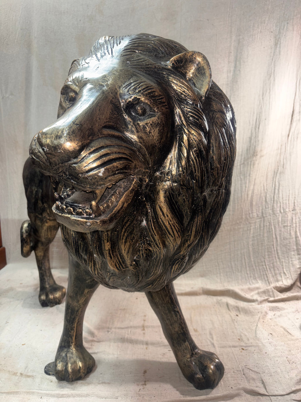 Cast Aluminium Lion Garden Statue