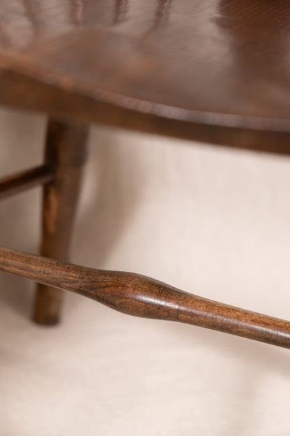 Windsor Chairs, Elm and Yew, Pair