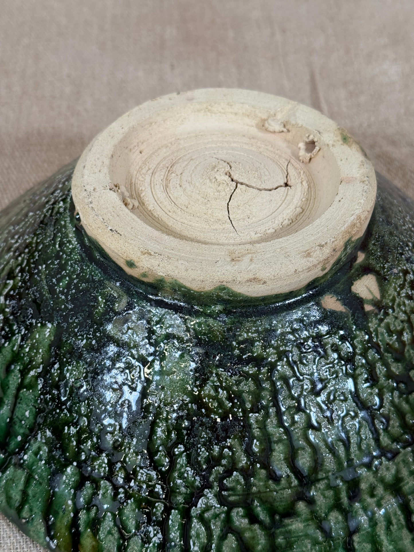 Close-up of a bowl base. 