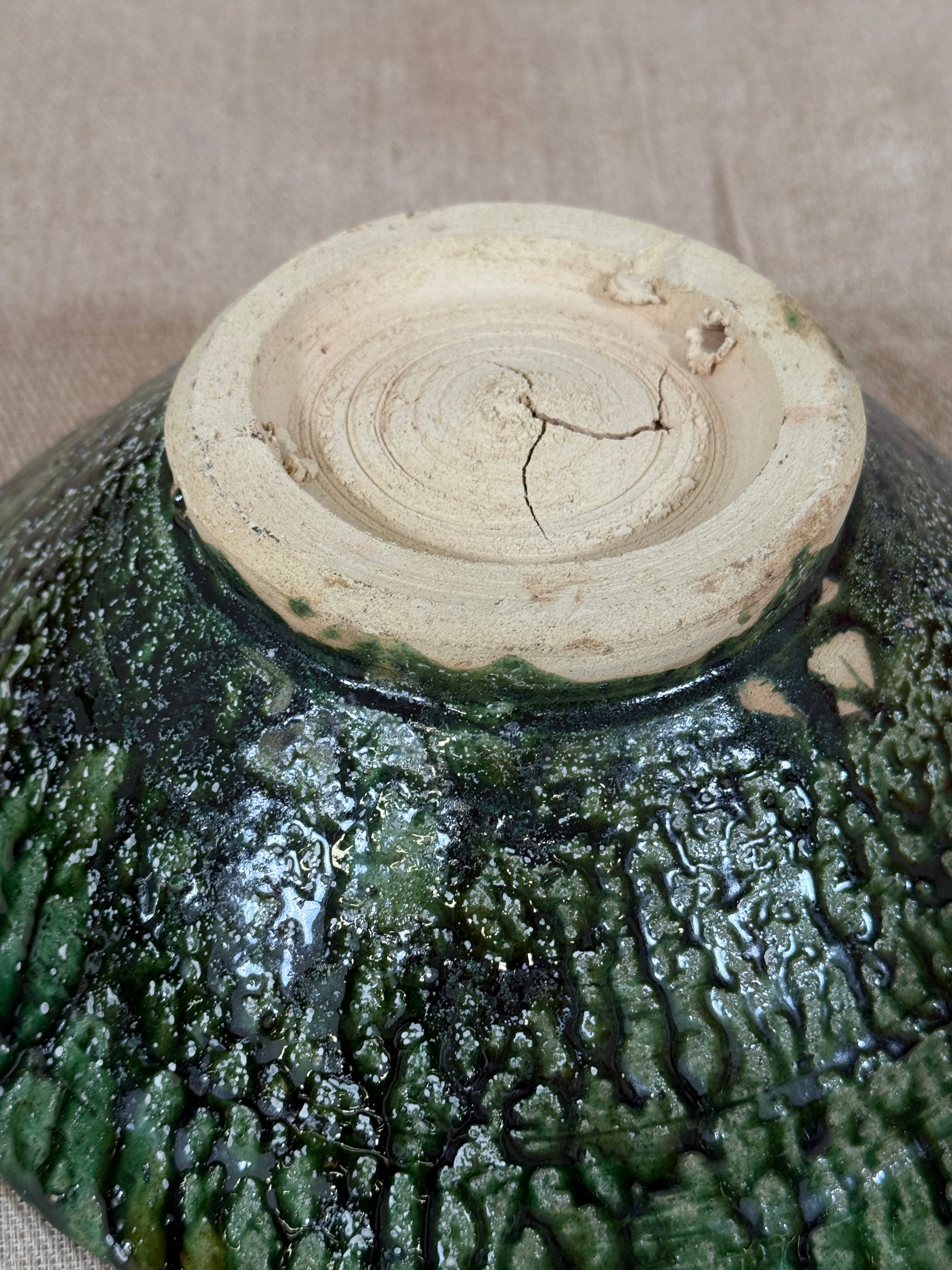 Close-up of a bowl base. 