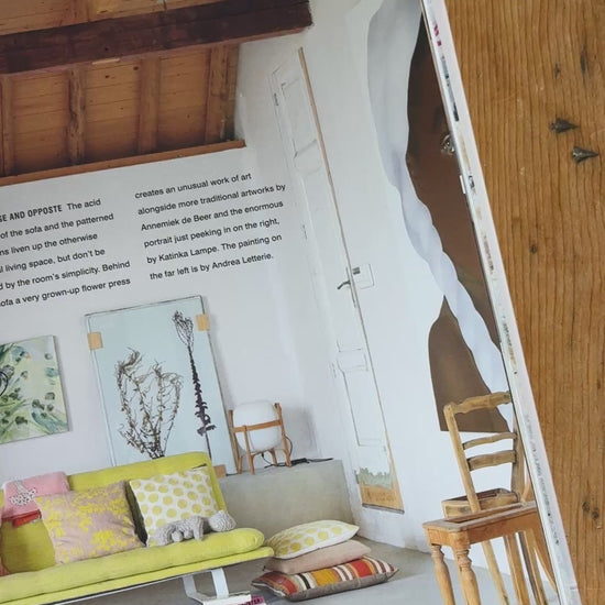 A short video flicking the pages of the hardback book The Handmade Home